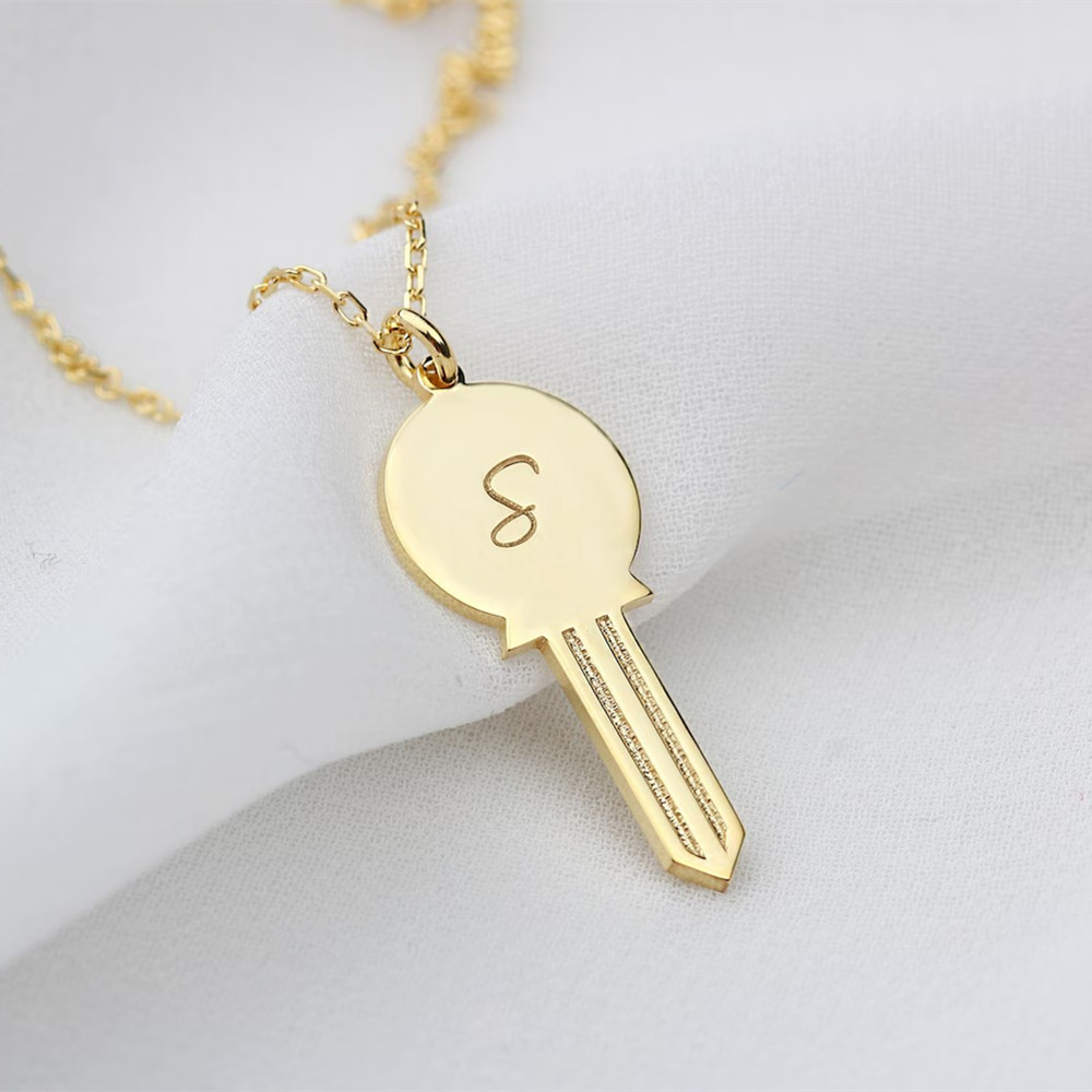 Custom Dainty Key Necklace Sta - огляд і ціна Charm Necklace Dainty