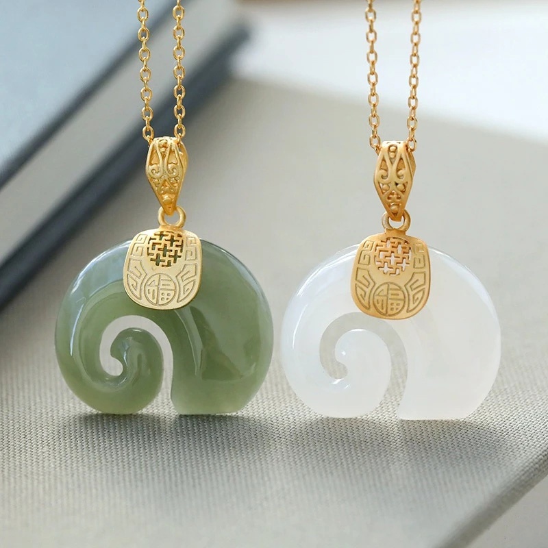 Boutique Natural Stone Hetian  - огляд і ціна Charm Necklace Dainty