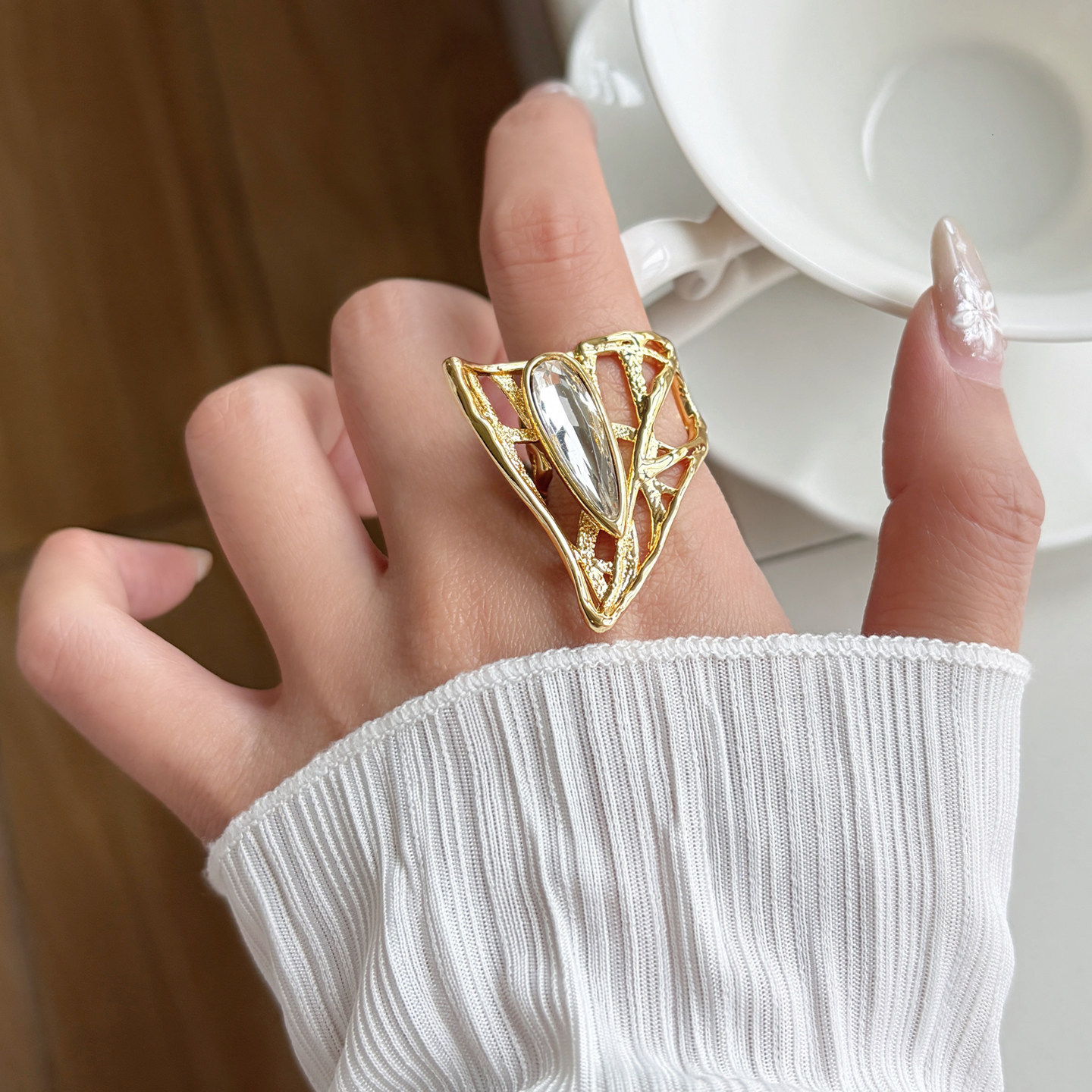 Vintage 80s Hollow Vines Teard - огляд і ціна Women'S Accessories In The 80S